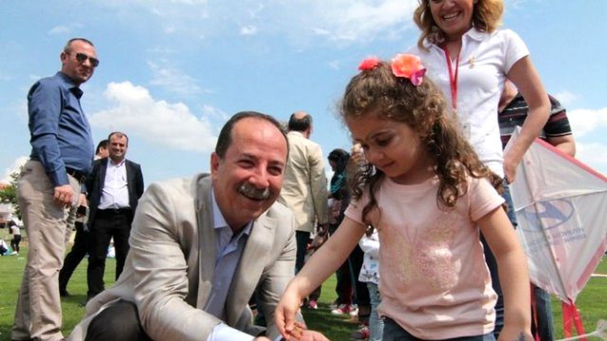 Uçurtma Şenliği Renkli Görüntülere Sahne Oldu