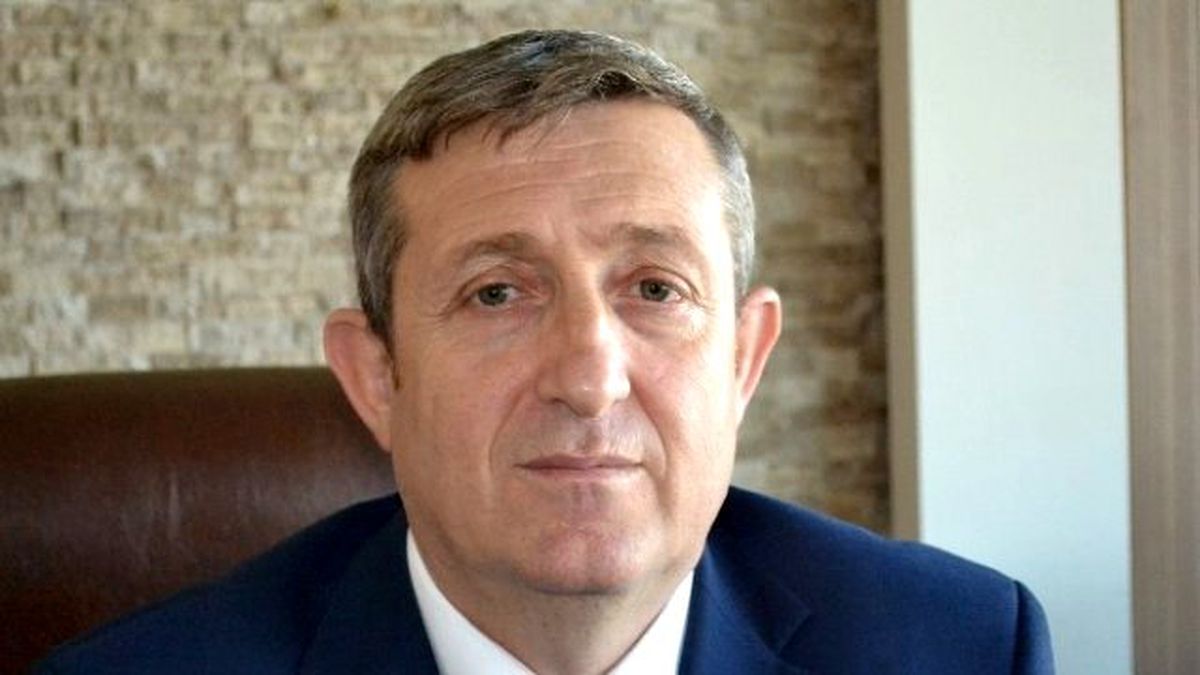 Usta\' Olamayan İnşaatta Çalışamayacak