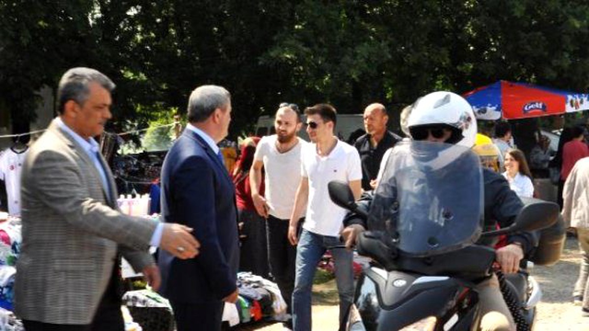 Vali Coş, Hıdırellez Şenliği\'ne Motosikletle Geldi