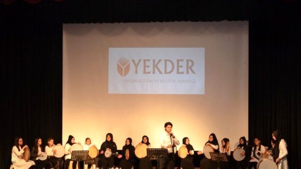 Yekder Gençliği Suriye\'deki Çocukların Acısını Sahneledi