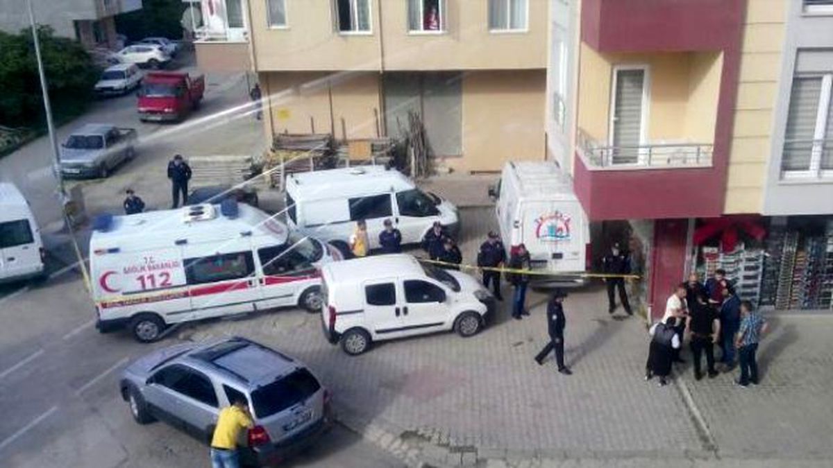 16 Yaşındaki Serkan ile Nazlı\'nın Çifte Tabancayla İntiharı (2)