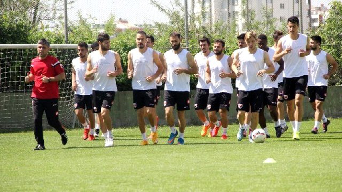 Adanaspor PTT 1. Lig\'deki Son Maçına Hazırlanıyor