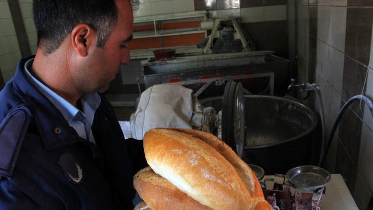 Ağrı Belediyesi Zabıta birimi fırınları denetledi