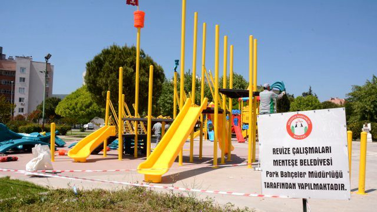 Ahmet Taner Kışlalı Parkına "Engelsiz Oyun Grubu"
