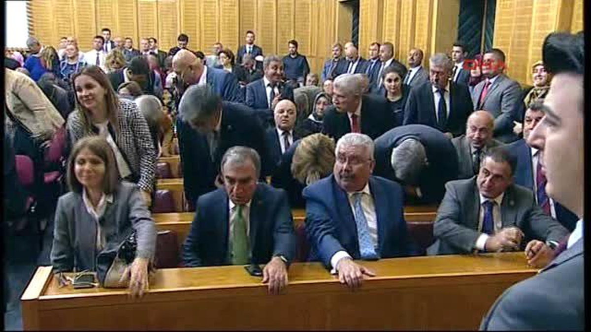 Bahçeli AKP\'nin Kurultayı Sonrası Terörle Mücadele Zaafa Uğrarsa TBMM\'de Her Türlü İlave Desteği...