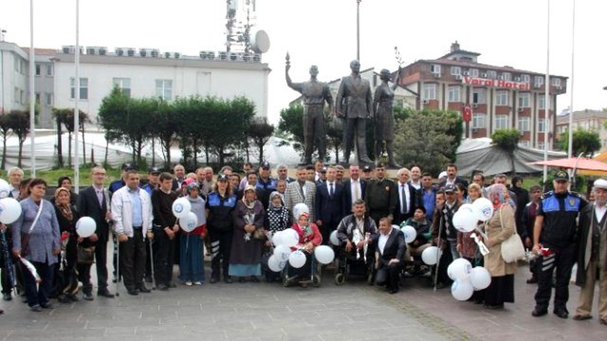 Bartın\'da Engelliler Haftası Yürüyüşü