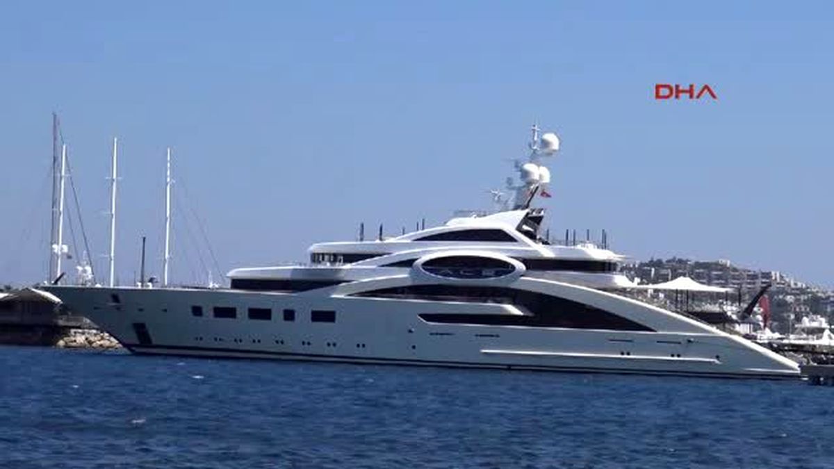 Rus Milyarder Karapetyan\'ın Süper Lüks Yatı Bodrum\'da