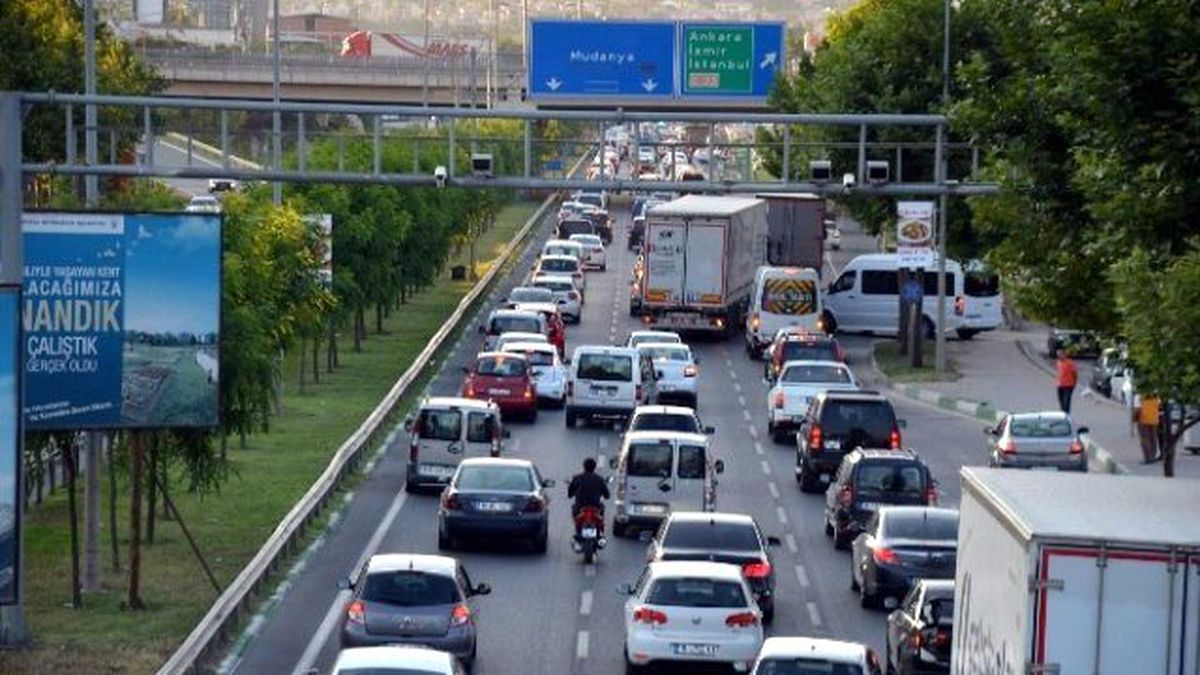 Bursa\'da Bir Ayda Binlerce Araç Daha Trafiğe Çıktı