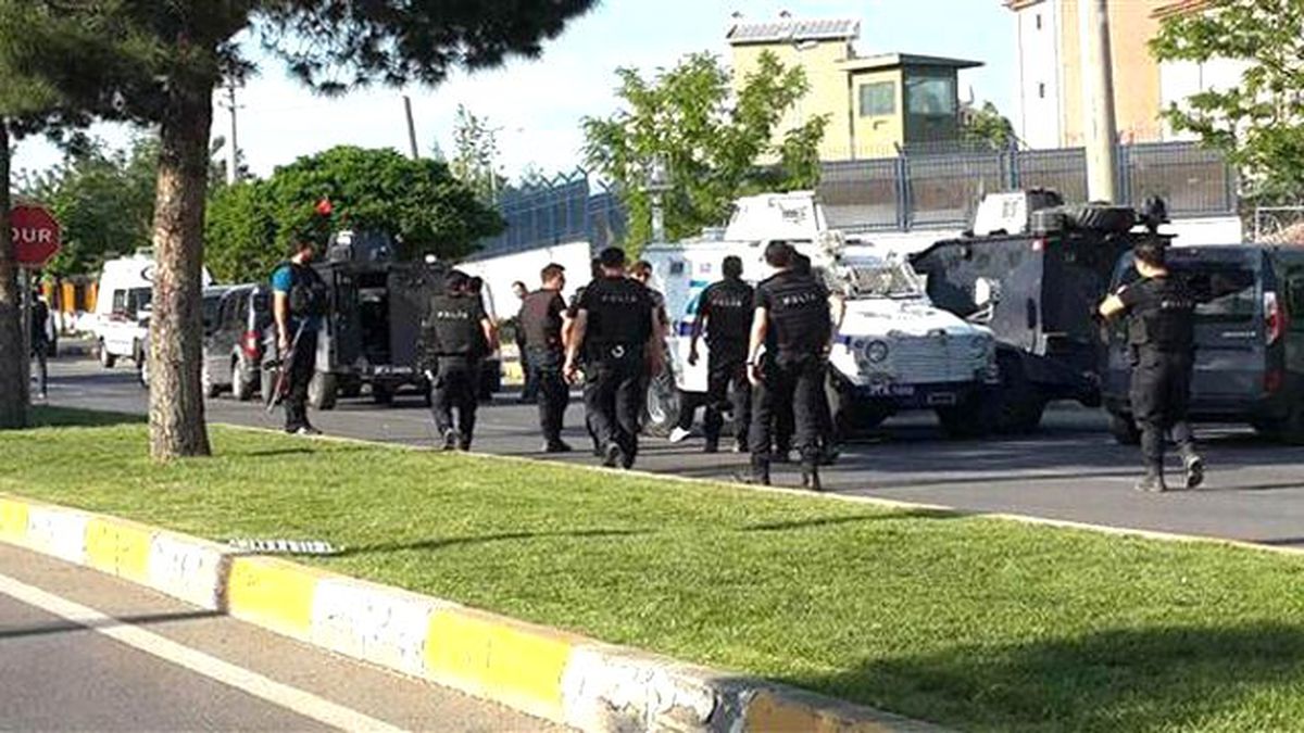 Diyarbakır Saldırısına Yayın Yasağı Getirildi