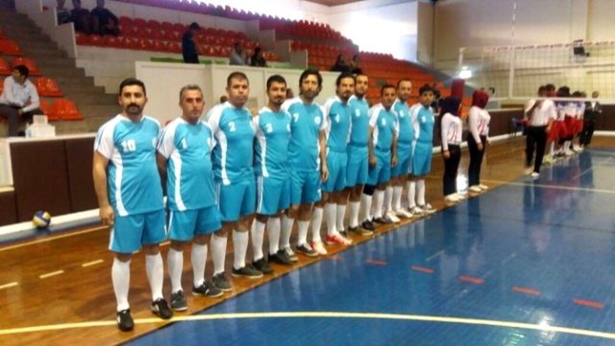 Kurumlar Arası Voleybol Valilik Dostluk Kupası Maçları Başladı