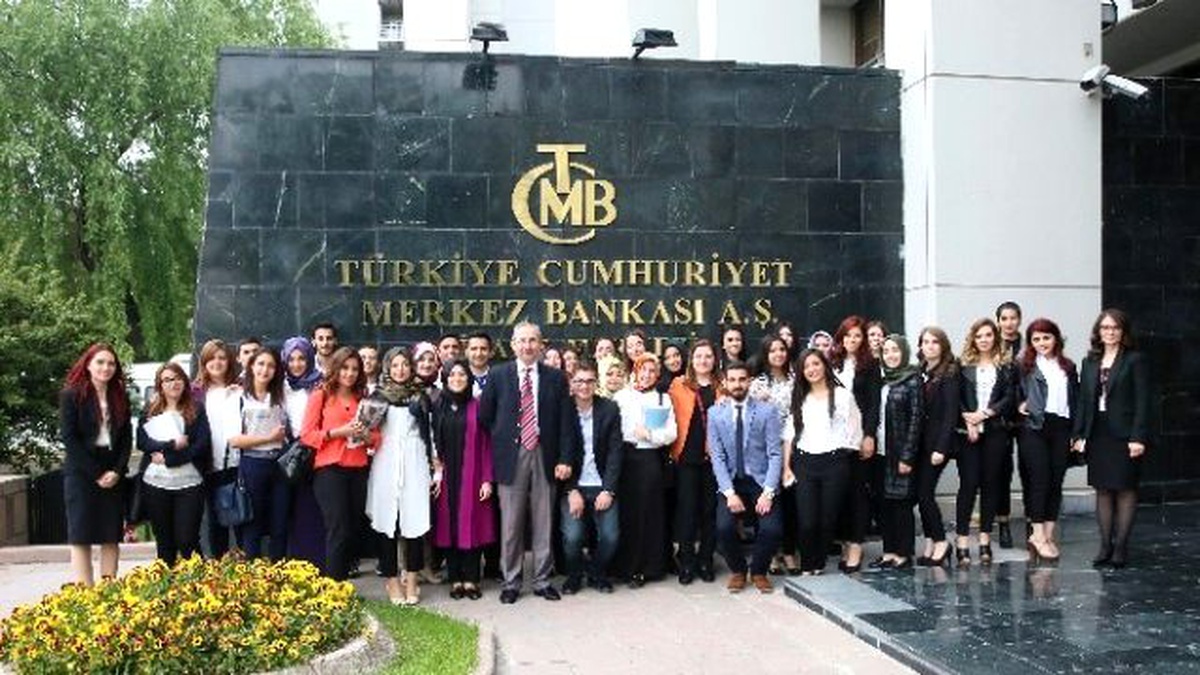 Neü Uygulamalı Bilimler Yüksekokulundan Merkez Bankasına Ziyaret