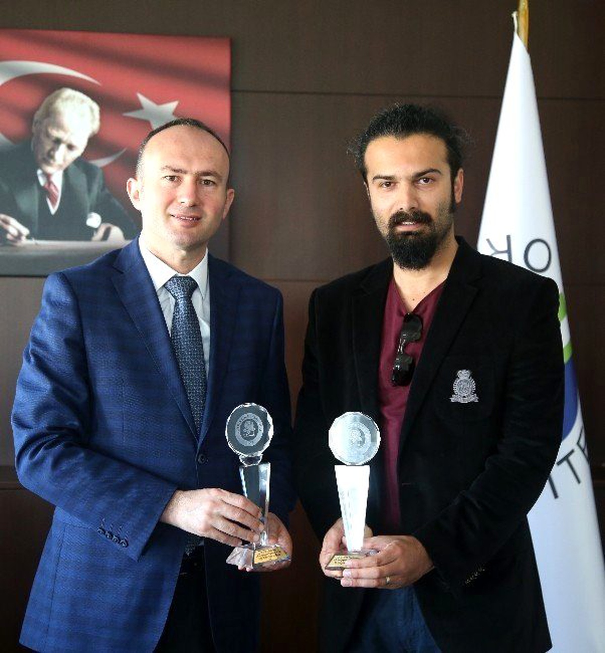 Odü Tiyatro"Ya İki Ödül Birden