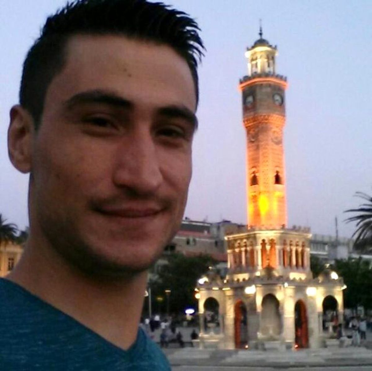 Pompalı Tüfekle Kendini Vurdu