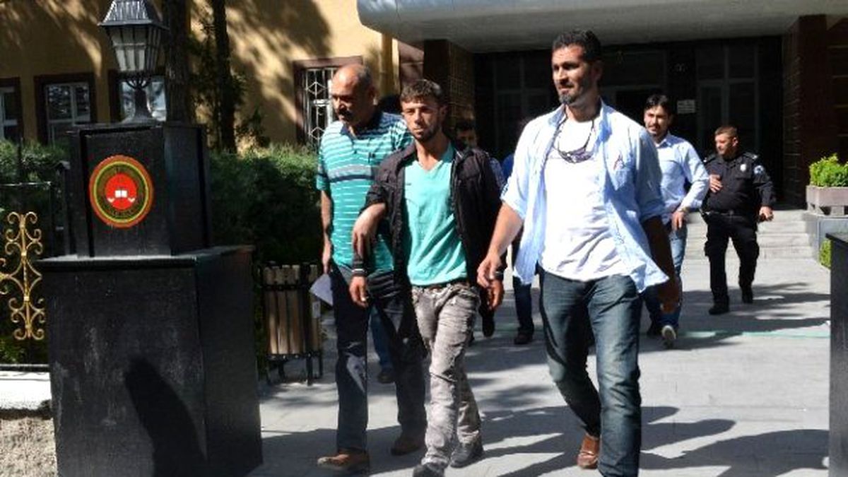 Sahte Altınla 1 Kişinin Parasını Yağmalayan 2 Şahıs Tutuklandı