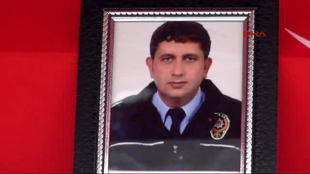 Şehit Polis Fatih Nair İçin İstanbul Emniyet Müdürlüğü\'nde Tören Düzenlendi