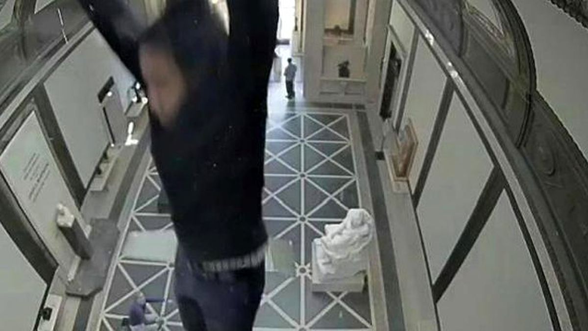 12 Metreden Düştü, 21.5 Milyon Lira Kazandı