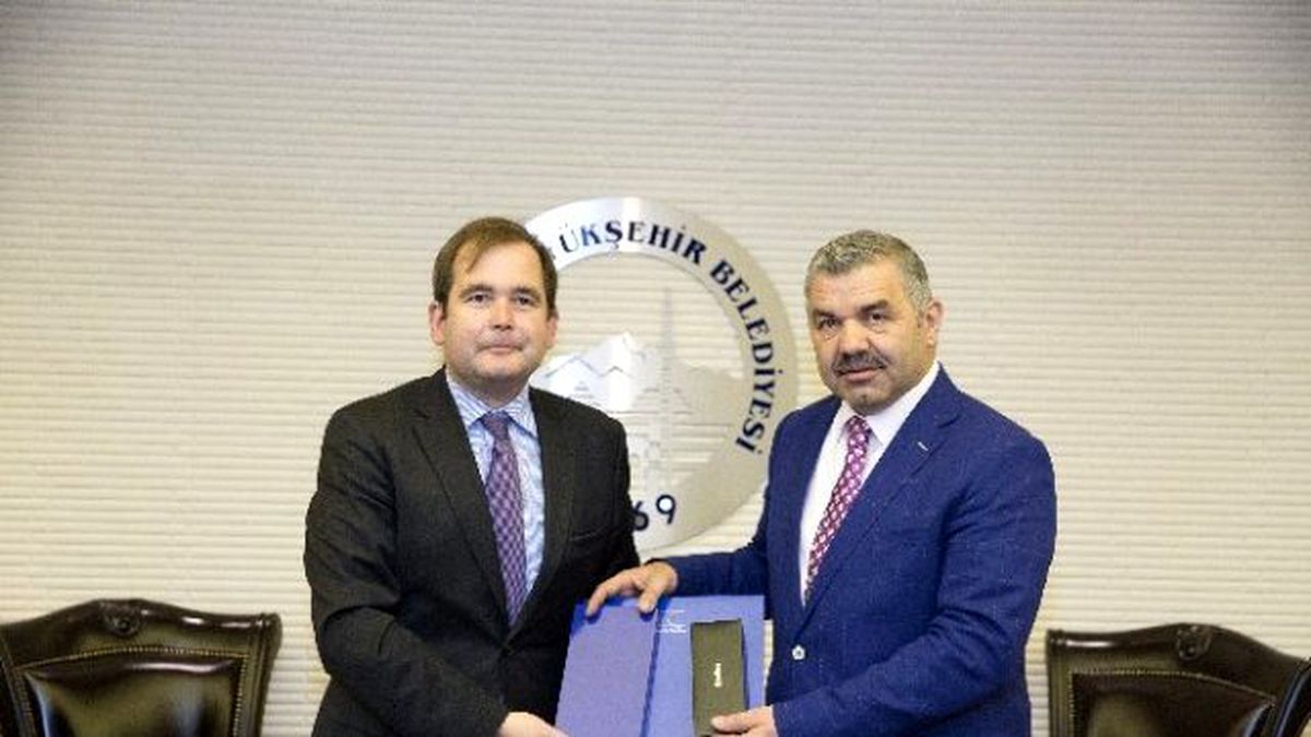 AB Delegasyonu\'ndan Başkan Çelik\'e Ziyaret