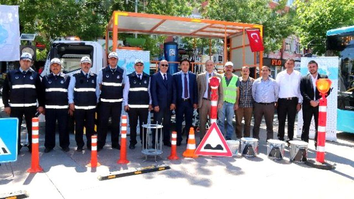 Aksaray Belediyesi\'nden Trafik Haftası Sergisi