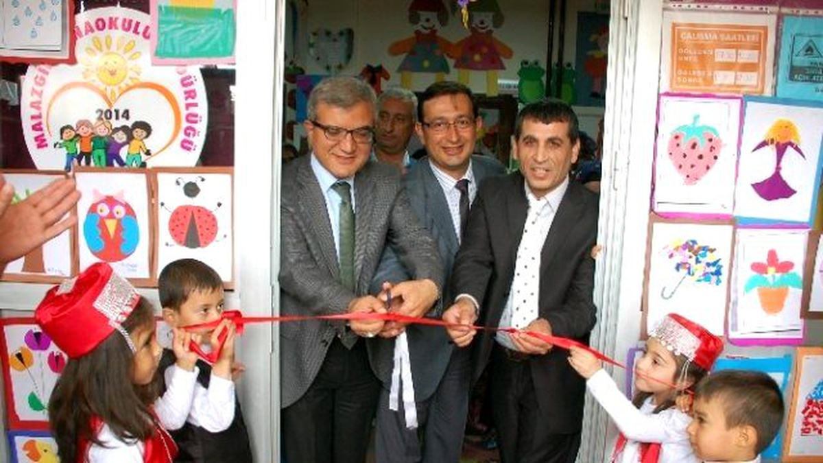 Anaokulunda Yılsonu Resim Sergisi Yapıldı
