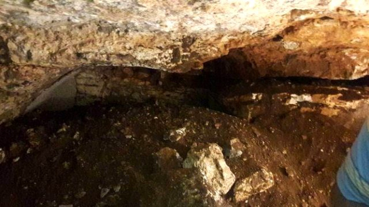 Antik Döneme Ait Mağara Evlerin Gizlenmeye Çalışıldığı İddia Edildi