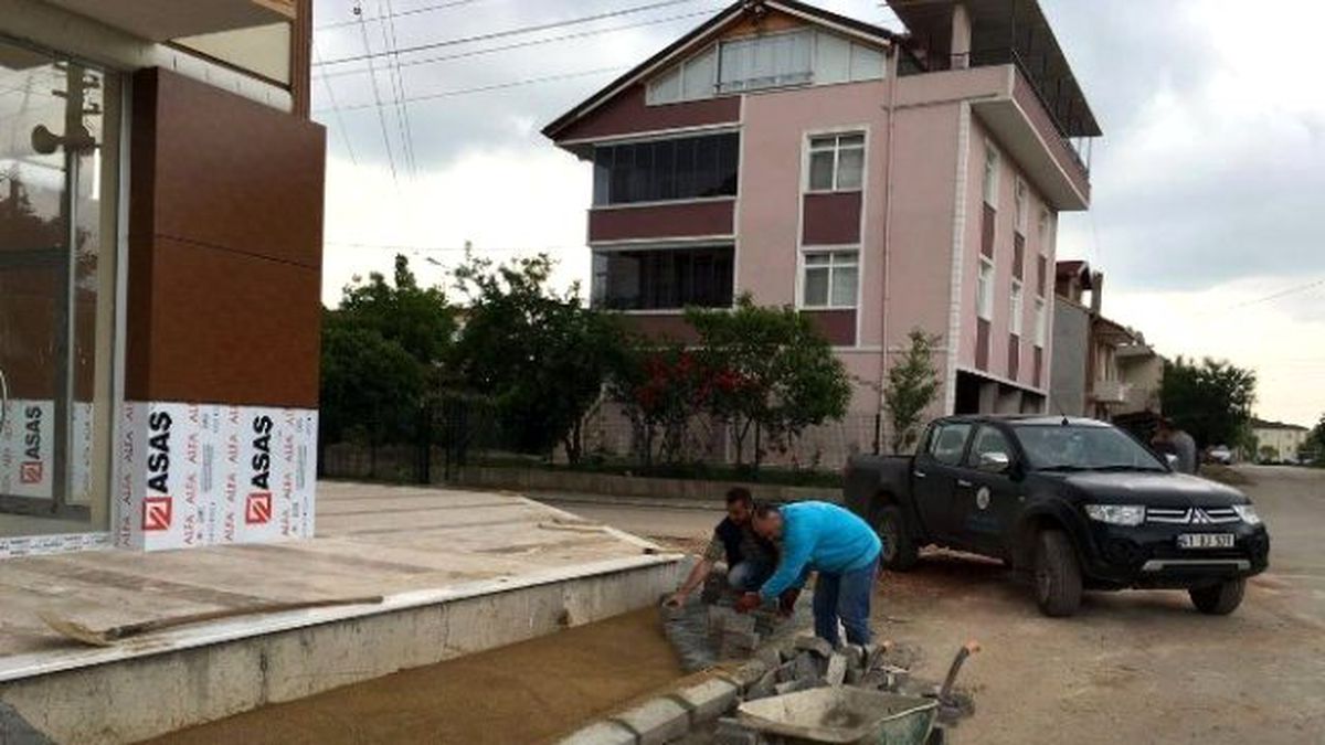 Ataevler\'de Parke Tamiratı Yapıldı