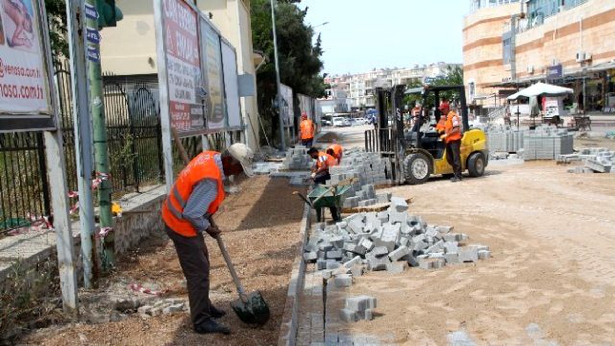 Aydın Büyükşehirden Didim\'de Yol Çalışmaları