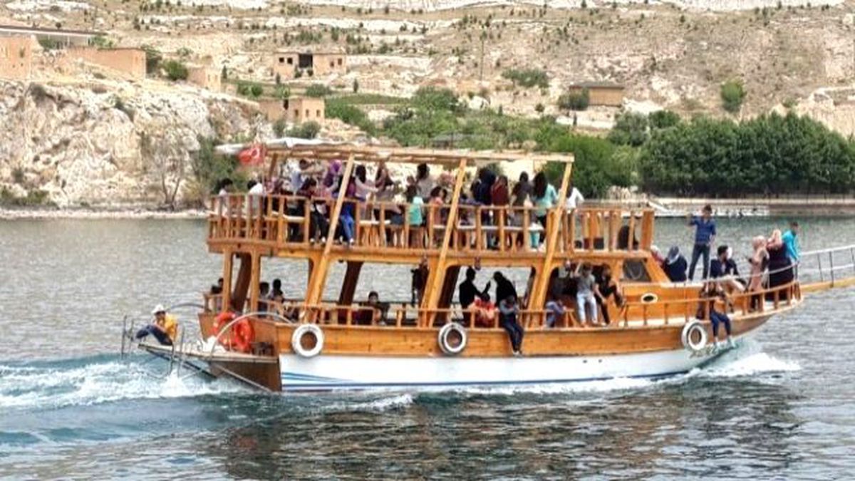 Başarılı Öğrenciler Şanlıurfa\'yı Gezdi