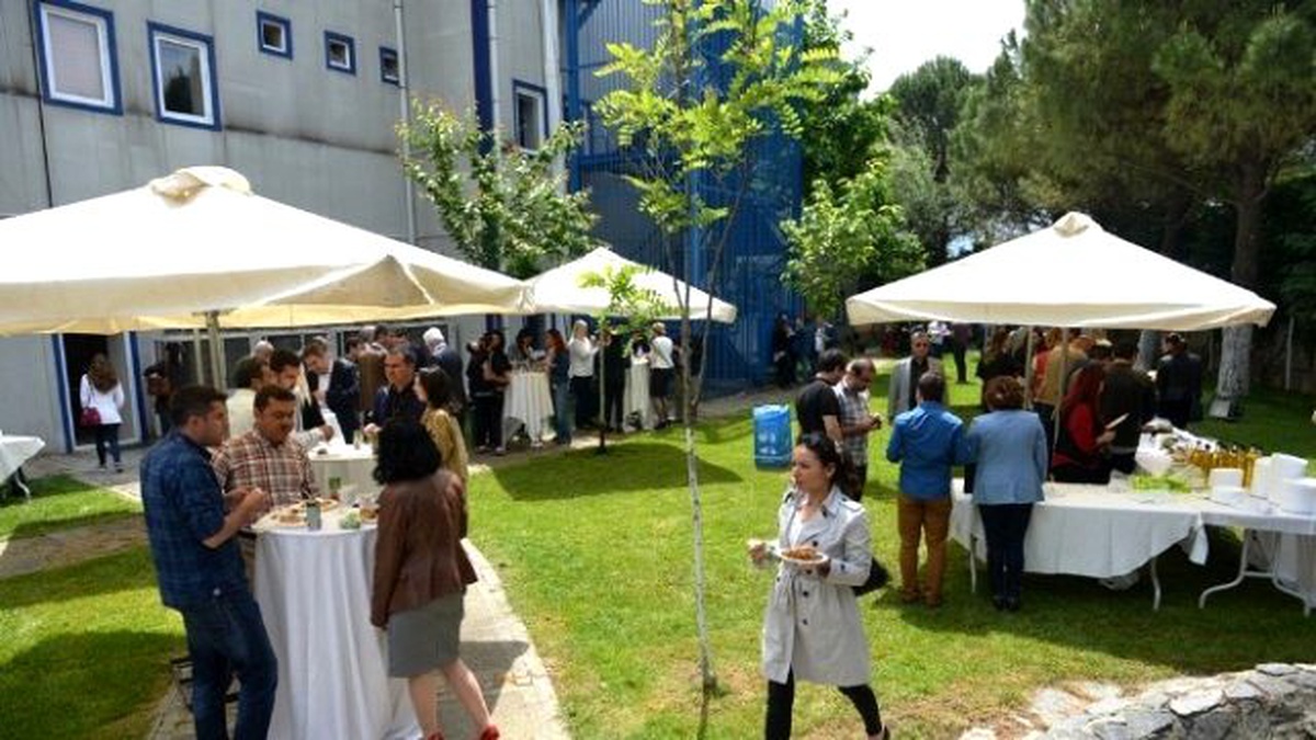 Belediye Personelinden Engelliler Yararına Kermes
