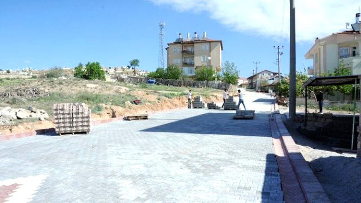 Belediye Sert Zemin Çalışmaları Devam Ediyor