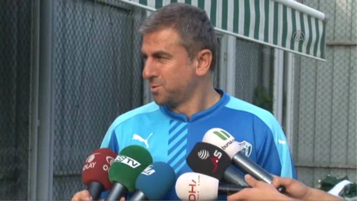 Bursaspor Teknik Direktörü Hamzaoğlu