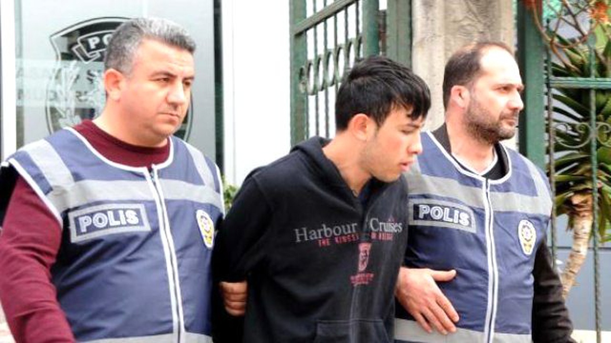 Cinayet Sanığı Ayakkabısının Eşini Unutunca Yakalandı