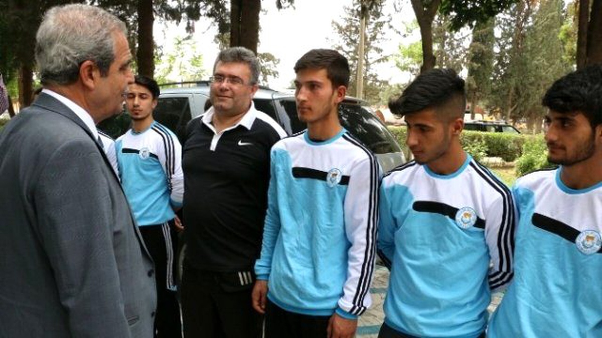 Demirkol, Haliliyeli Sporcuları Türkiye Şampiyonası\'na Uğurladı