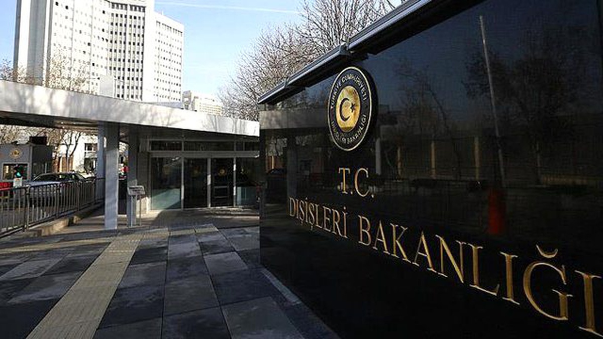Dışişleri: Rusya, Rejimin İşlediği Suçlara Giderek Daha Fazla Ortak Olmaktadır