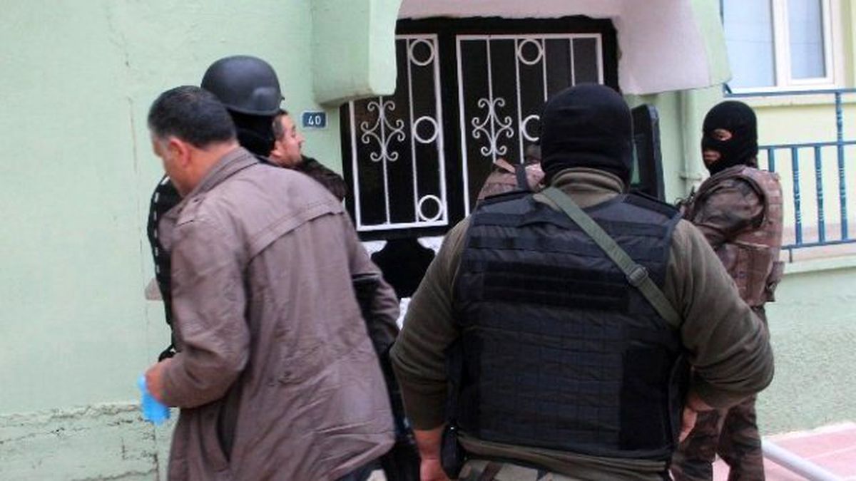 Elazığ\'da Terör Operasyonu: Üç Gözaltı