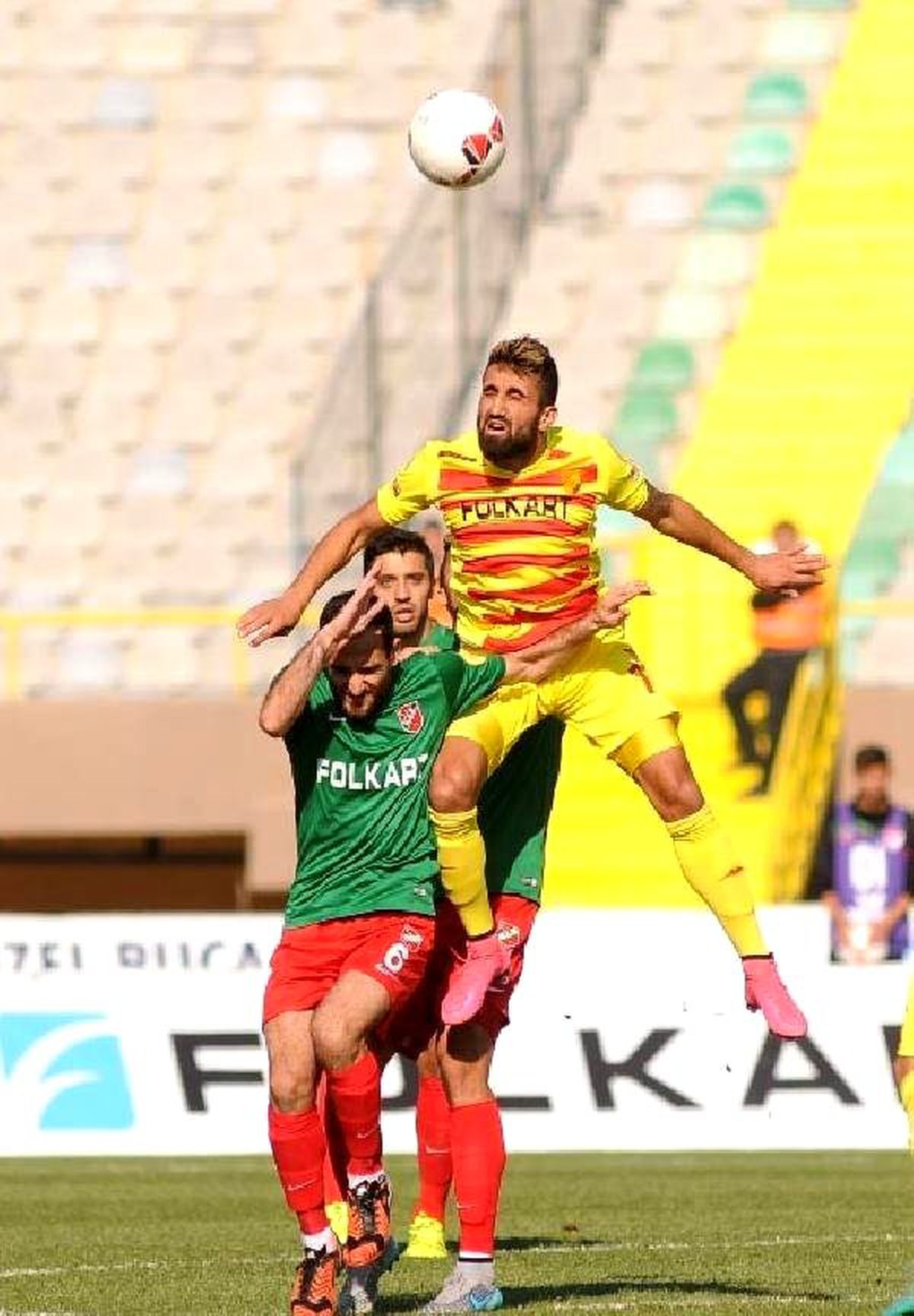 Göztepe\'de 2 Feda 1 Veda