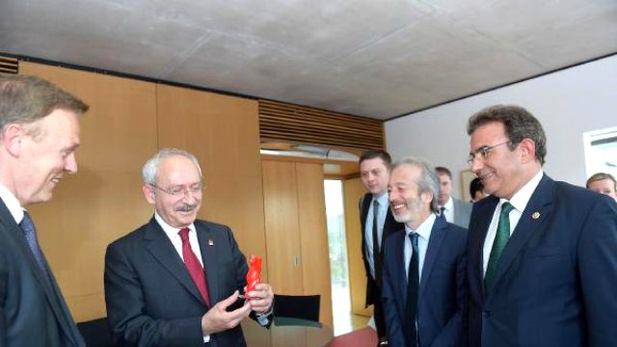 Kılıçdaroğlu Spd Meclis Grubunu Ziyaret Etti