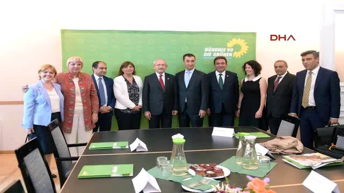 Kılıçdaroğlu, Yeşiller Partisi Genel Merkezi\'ni Ziyaret Etti