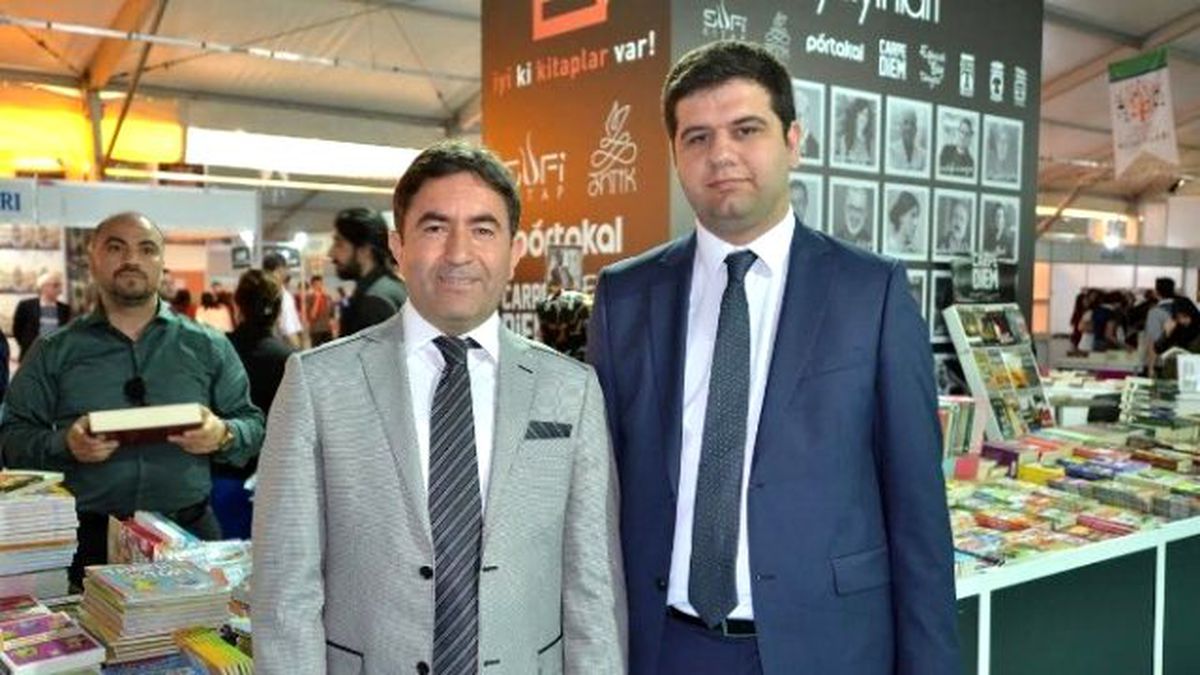 Kitap Fuarında, 4 Bin 500 Öğrenciye Kitap Çeki Verildi