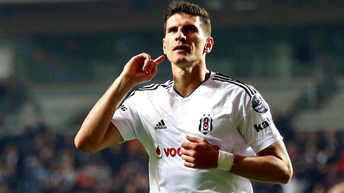 Mario Gomez, Beşiktaş'ta Kalma Kararı Aldı