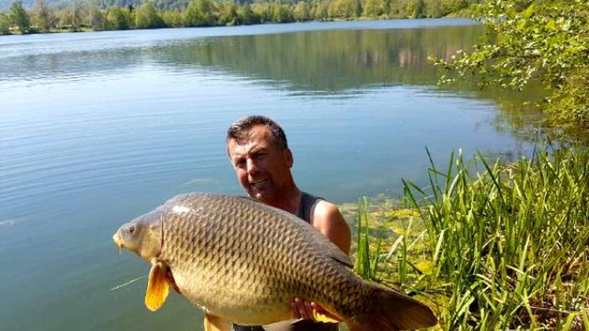 Yaban TV Programcısı, Oltayla 40 Saatte 724 Kilogram Sazan Tuttu