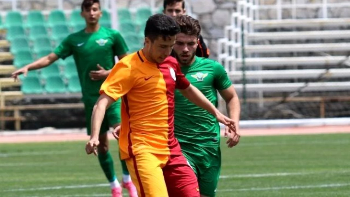 U21 Maçında Akhisar Belediyespor, Galatasaray\'ı 2-1 Yendi