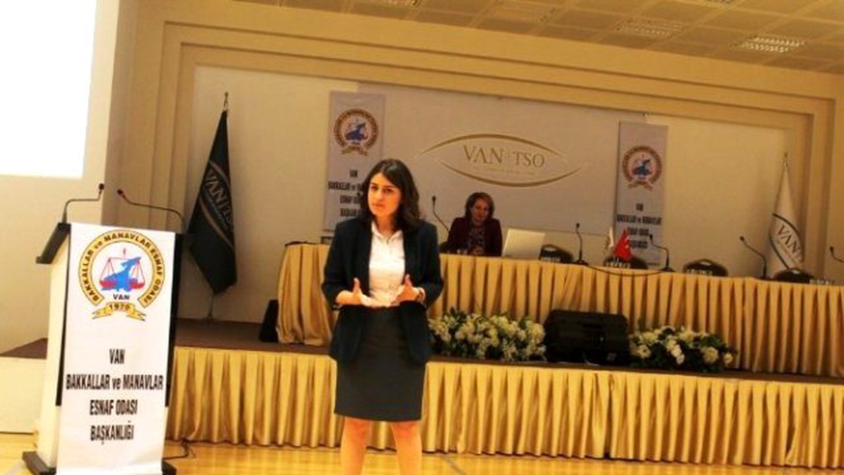 Van\'da \'İş Hayatında Etkili İletişim ve Kendini Tanıma Sanatı\' Semineri