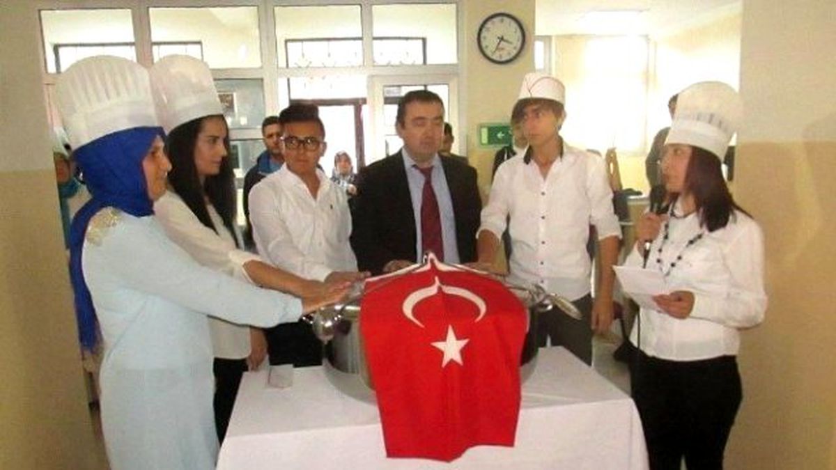 Alaplı\'da Aşçı Kursu Tamamlandı