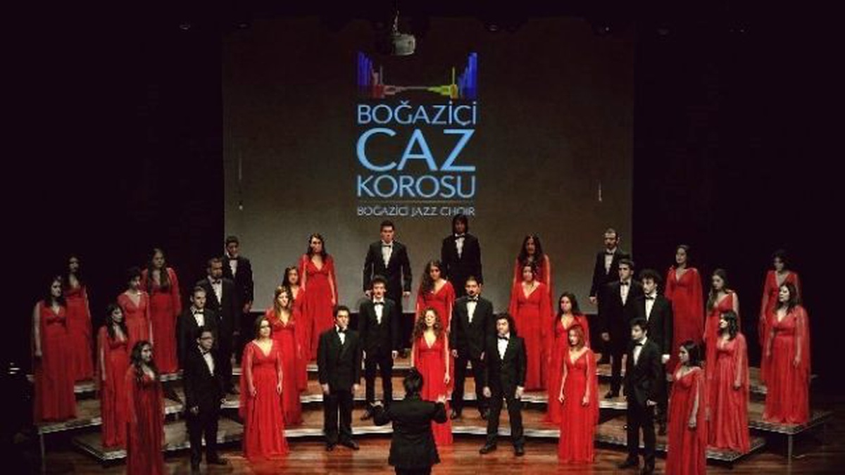 Boğaziçi Caz Korosu Konserine Giderken Kitap Götürmeyi Unutmayın