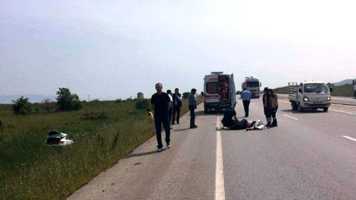 Çanakkale\'de Trafik Kazası; 1 Ölü