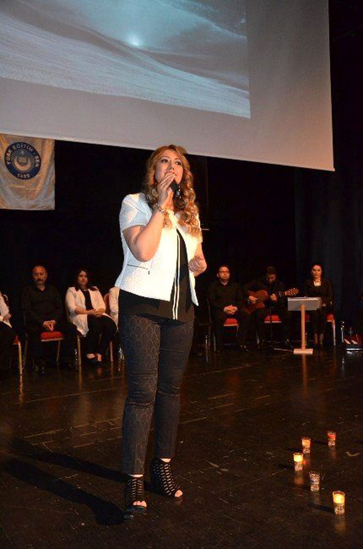 Fatsa\'da \'Bir Hilal Uğruna\' Şiir Dinletisi