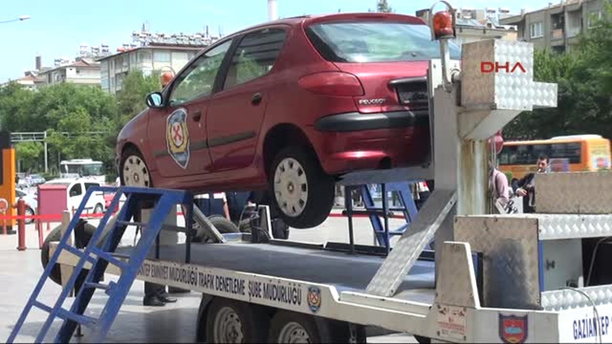 Gaziantep - Emniyet Kemerinin Önemi Simülasyon Aracı ile Anlatıldı