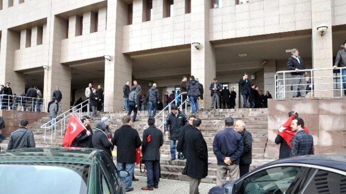 İzmir Adliyesinde Şok Etkisi Yapan Değişiklik