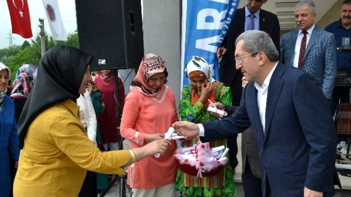 Karabük\'te Kursiyerlere Sertifika