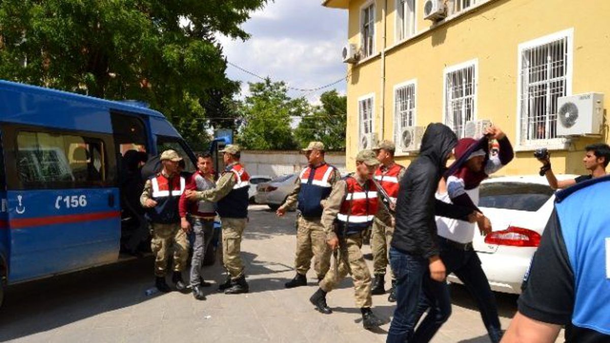 Öğrencilere Uyuşturucu Satan Çeteye Darbe